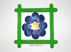 Petyblume im Rahmen